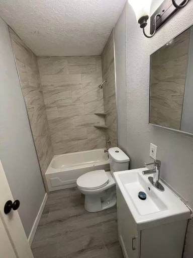 Main picture of 1422 Glendale Blvd