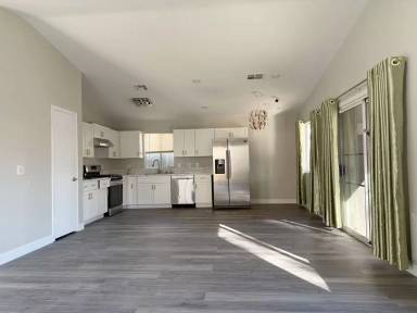 Main picture of 9362 Santa Fe Rose St