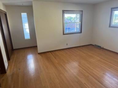 Main picture of 11050 W Maple Ln