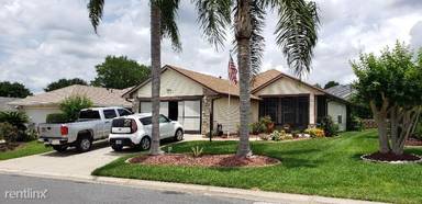 Main picture of 4921 Glen Coe St
