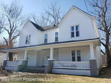Main picture of 1023 N Campbell Ave