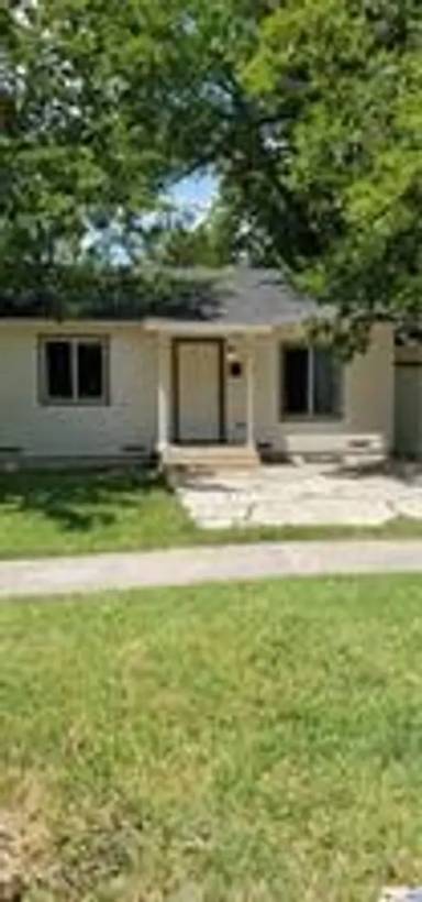 Main picture of 1310 S 19th St