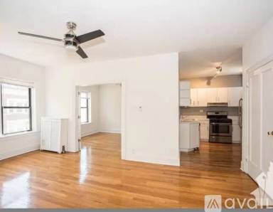 Main picture of 622 W Stratford Pl