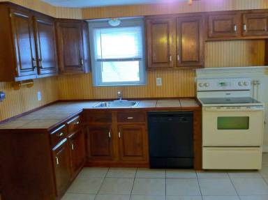 Main picture of 26 Granite St
