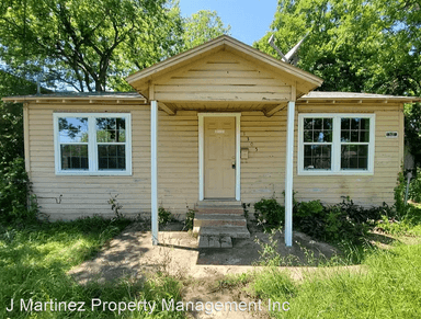 Main picture of 1305 N 2nd St