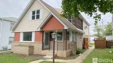 Main picture of 8432 W Keefe Ave