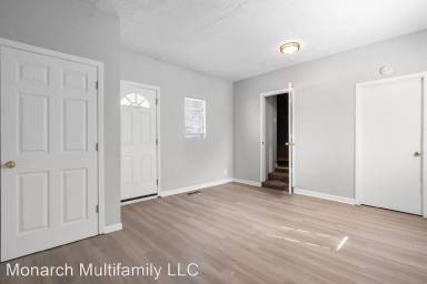 Main picture of 3923 Old Riverside Dr