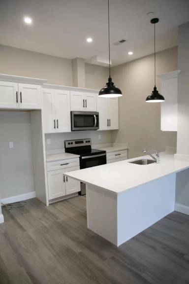 Main picture of 31 Ridge St