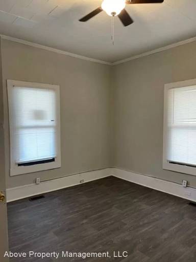 Main picture of 579 Saxon Ave