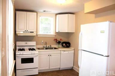 Main picture of 369 Sterling St NE