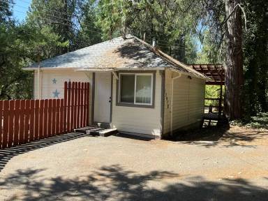 Main picture of 13918 Colfax Hwy