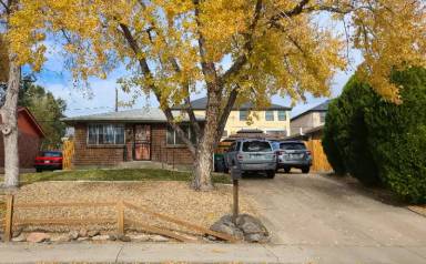 Main picture of 2189 W Vassar Ave