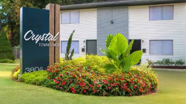 Main picture of Crystal Townhomes