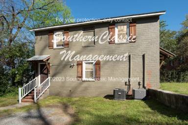 Main picture of 340 N Jefferson St NE