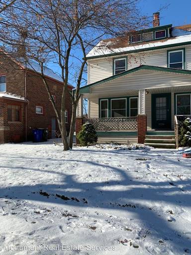 Main picture of 3554 W 97th St