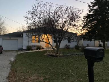 Main picture of 4072 North Ave