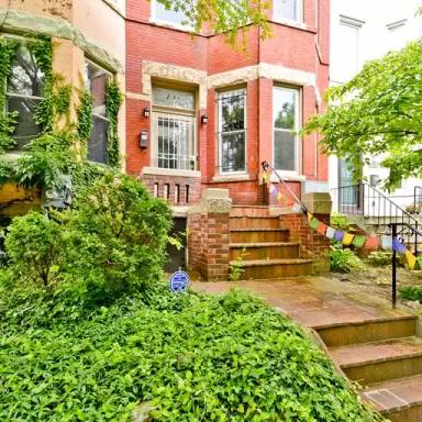 Main picture of 136 V St NW