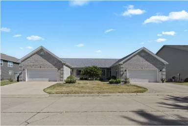 Main picture of 2104A Lucille Ln
