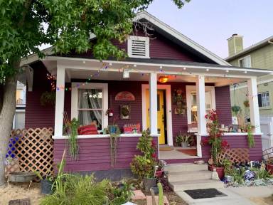 Main picture of 4761 1/2 Wilson Ave