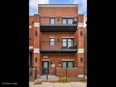 Main picture of 2248 W Taylor St