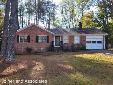 Main picture of 125 Woodberry Ct