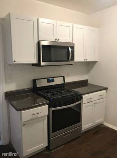 Main picture of 2700 Netherland Ave