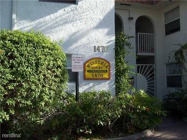 Main picture of 1470 N Dixie Hwy