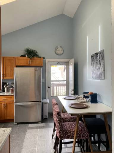 Main picture of 3316 N Southport Ave