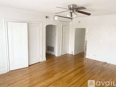Main picture of 5701 W Roosevelt Rd