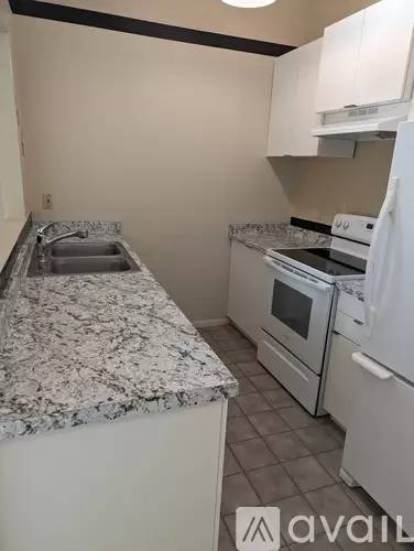 Main picture of 7668 E 22nd St