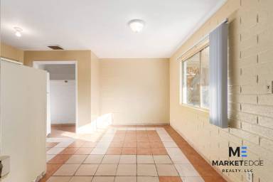 Main picture of 320 N 20th Ave