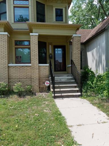 Main picture of 1449 Van Dyke St