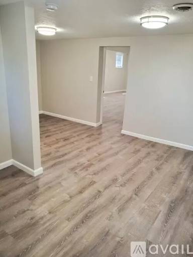 Main picture of 409 S Spokane Ave