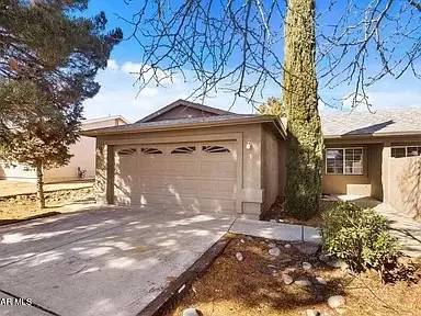 Main picture of 7438 E Horseshoe Ln