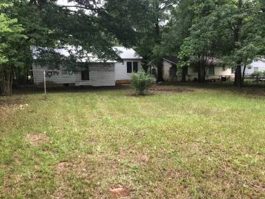 Main picture of 512 Jefferson Pl