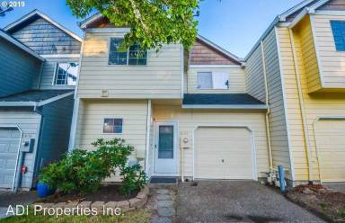 Main picture of 18122 SW Niks Dr