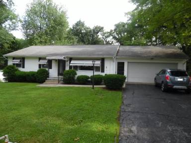 Main picture of 50 Laurel Blvd