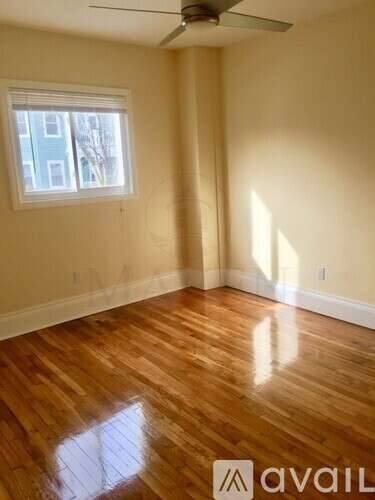 Main picture of 87 Morrison Ave