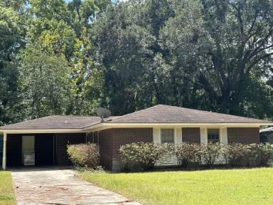 Main picture of 519 Barberry Dr