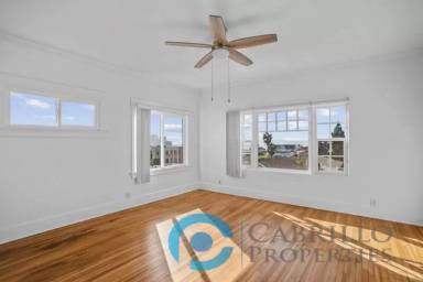 Main picture of Casa Blanca