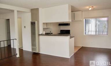 Main picture of 11659 Chandler Blvd