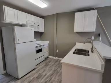 Main picture of 9605 Grady Ln