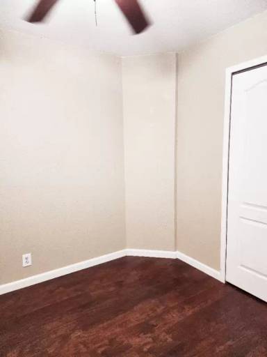 Main picture of 4030 Barlow Dr