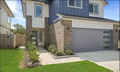 Main picture of 3010 Stock Orchard Ln