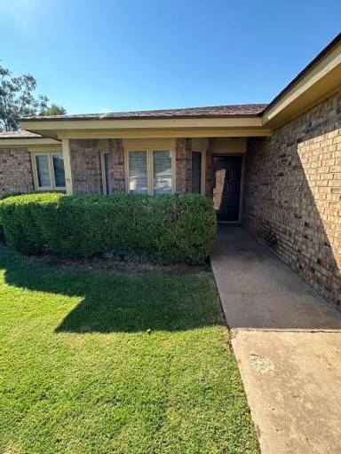 Main picture of 5609 88th St