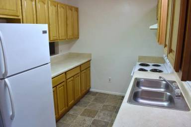 Main picture of 2114 NW 55th Blvd