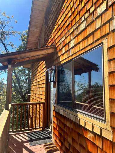 Main picture of 53361 Rising Gln Rd