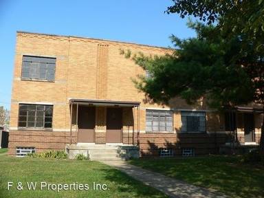 Main picture of 958 Northwest Blvd