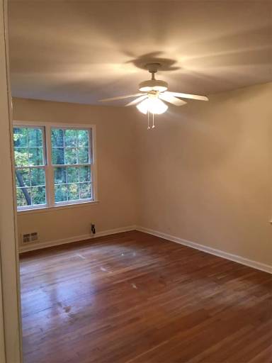 Main picture of 664 S Indian Creek Dr