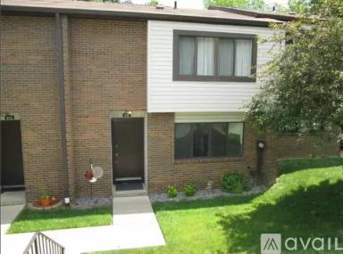 Main picture of 106 Springwater Ct